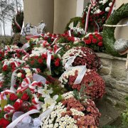 W hołdzie poległym Legionistom