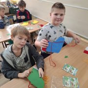 Mikołajkowe zajęcia kreatywne w 2a