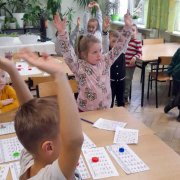 Wizyta przedszkolaków w naszej szkole – „Jesień w przyrodzie”